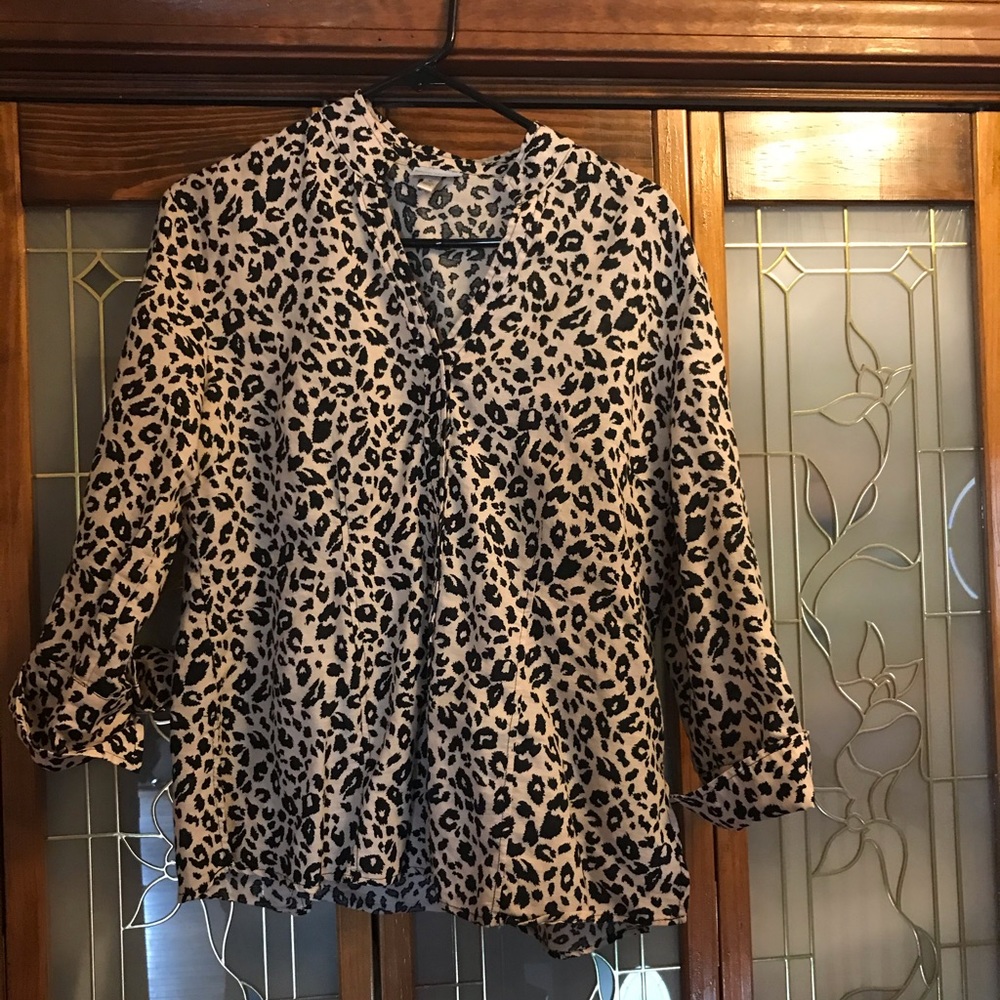 Women’s blouse
